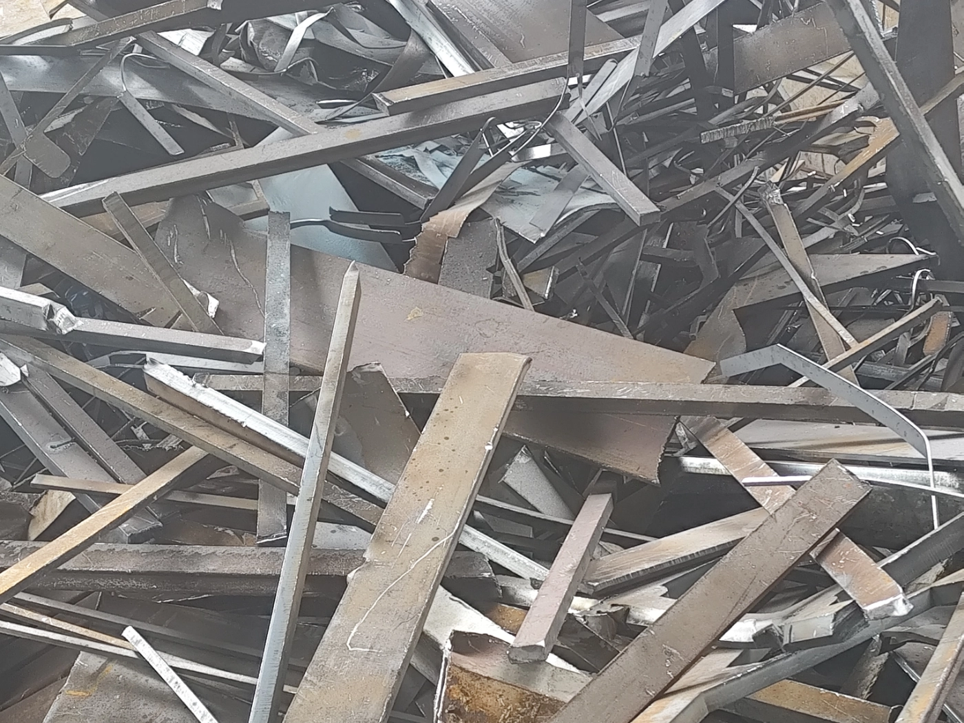 ritiro-scarti-industriali-metallici-brescia-mantova